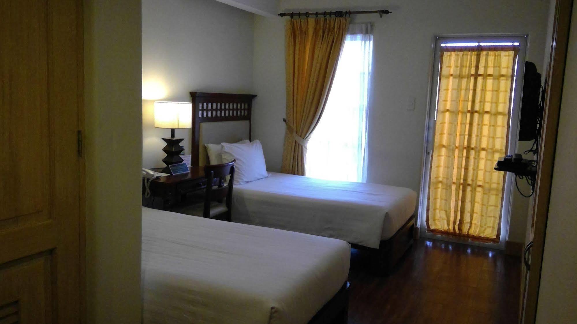 Hotel Emilia Davao City 외부 사진